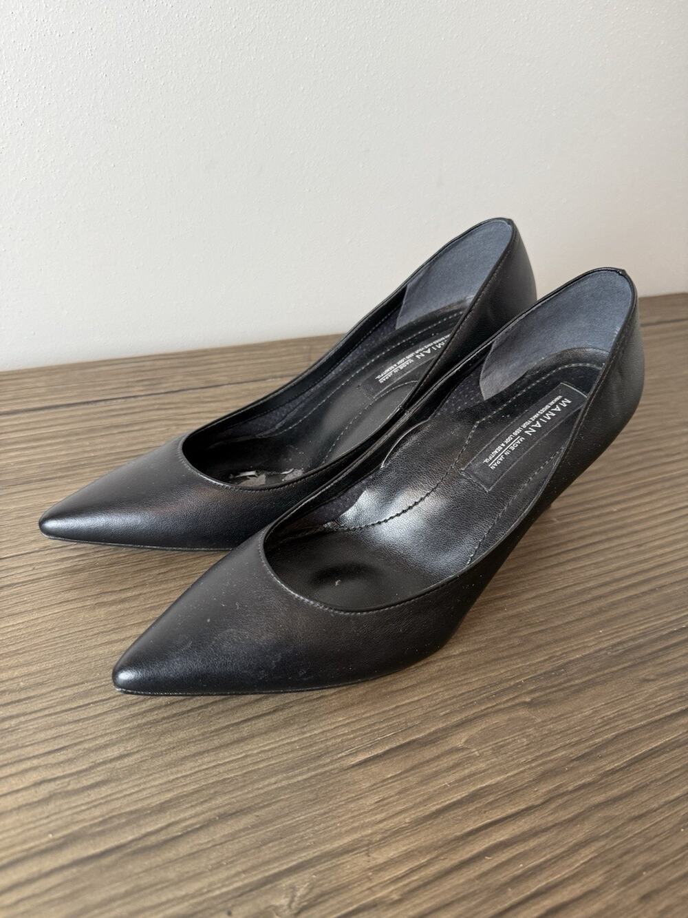 Mamian Black Pumps Heals Pointed Toe Women's Sz 23.5 US 7